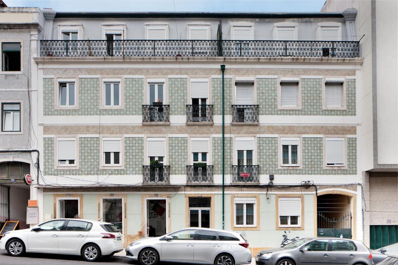 With Private Bathroom -alcantara Lisboa